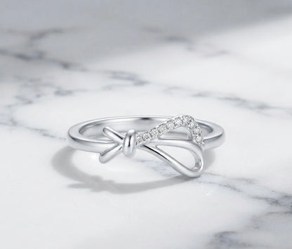 Sparkling Bow Knot Ring