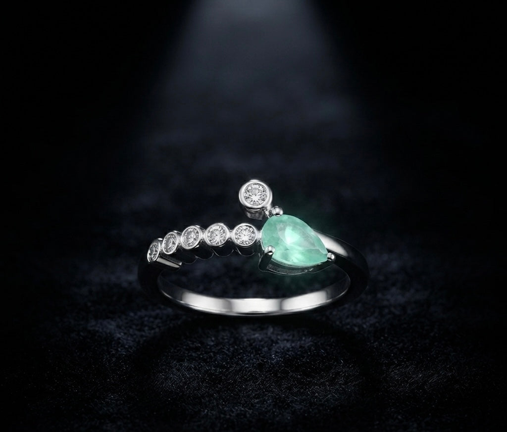 Mint Green Teardrop Sparkle Ring